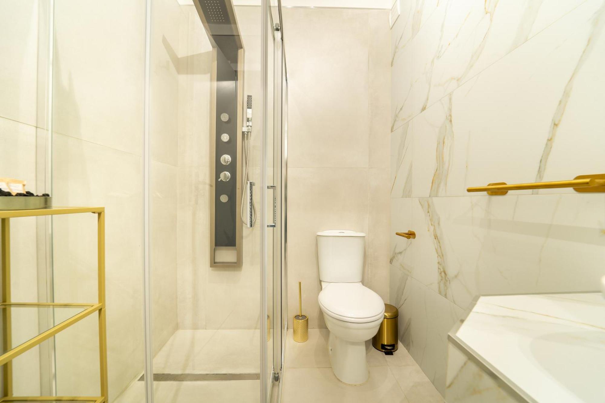 Johnny'S Suites Taormina Beach Bay Bagian luar foto