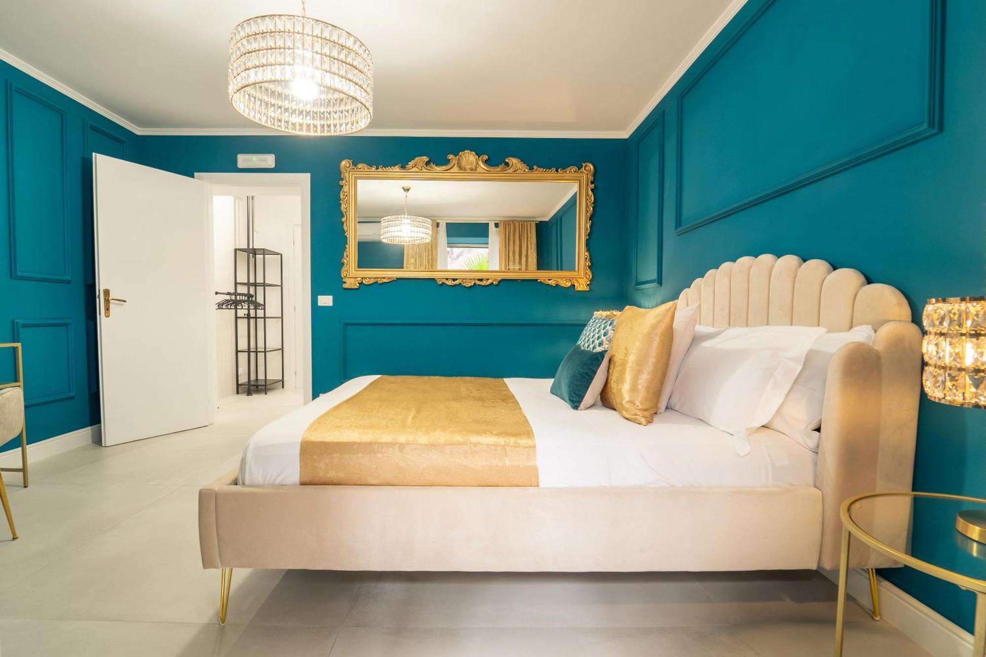 Johnny'S Suites Taormina Beach Bay Bagian luar foto