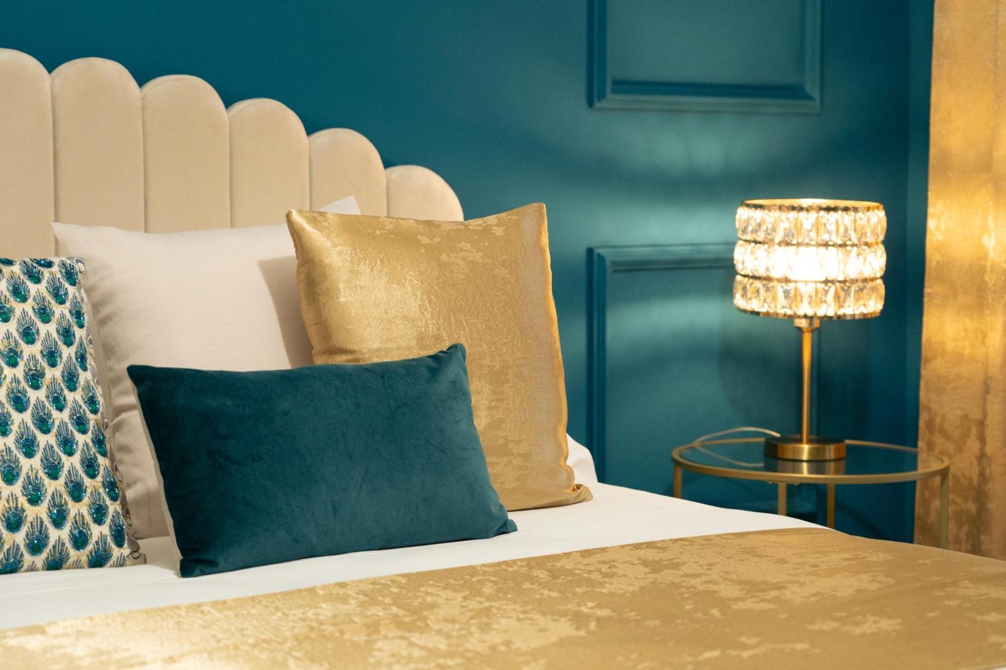 Johnny'S Suites Taormina Beach Bay Bagian luar foto